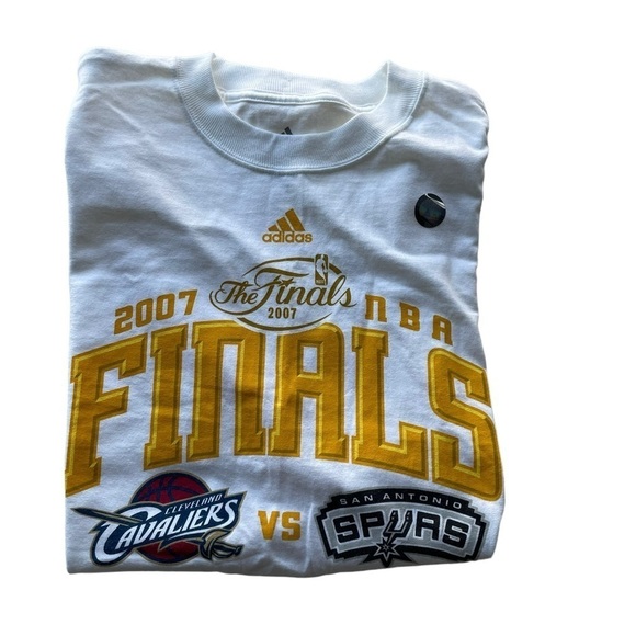 Adidas NBA 2007 Finals Cleveland Cavs San Antonio Spurs T-Shirt White Medium NWT - Picture 6 of 7
